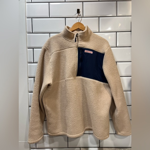 Vineyard Vines Other - Cream Sherpa Vineyard Vines half-zip pullover